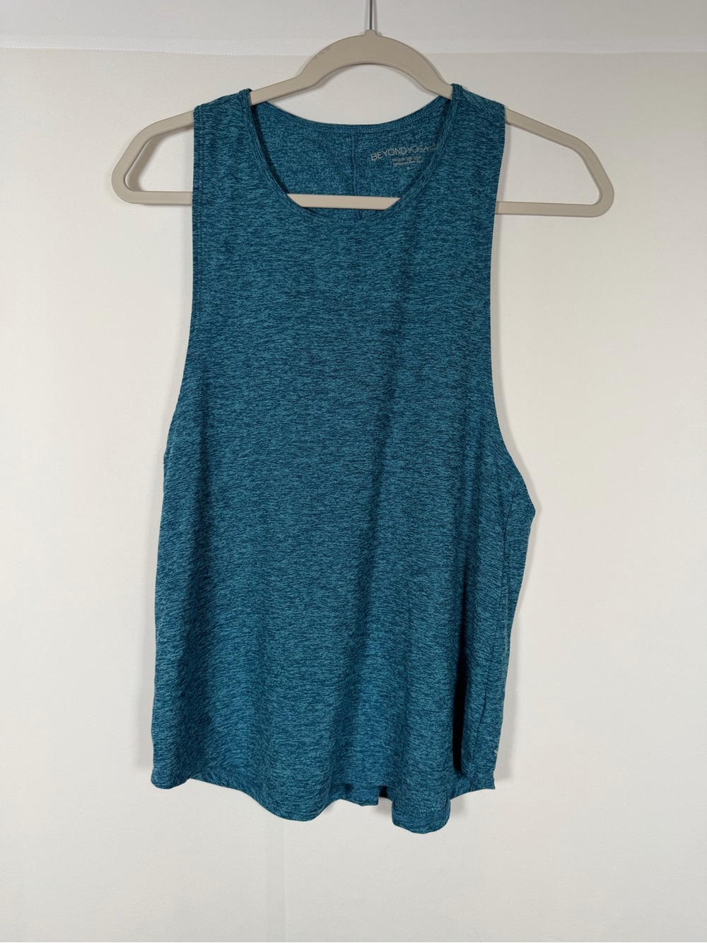 Beyond Yoga Teal Marled Muscle Tank